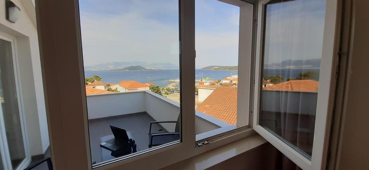 Apartmani Rita Slatine Exteriör bild
