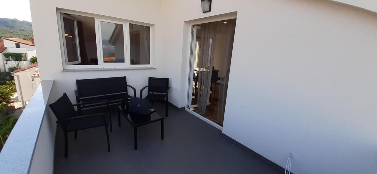 Apartmani Rita Slatine Exteriör bild