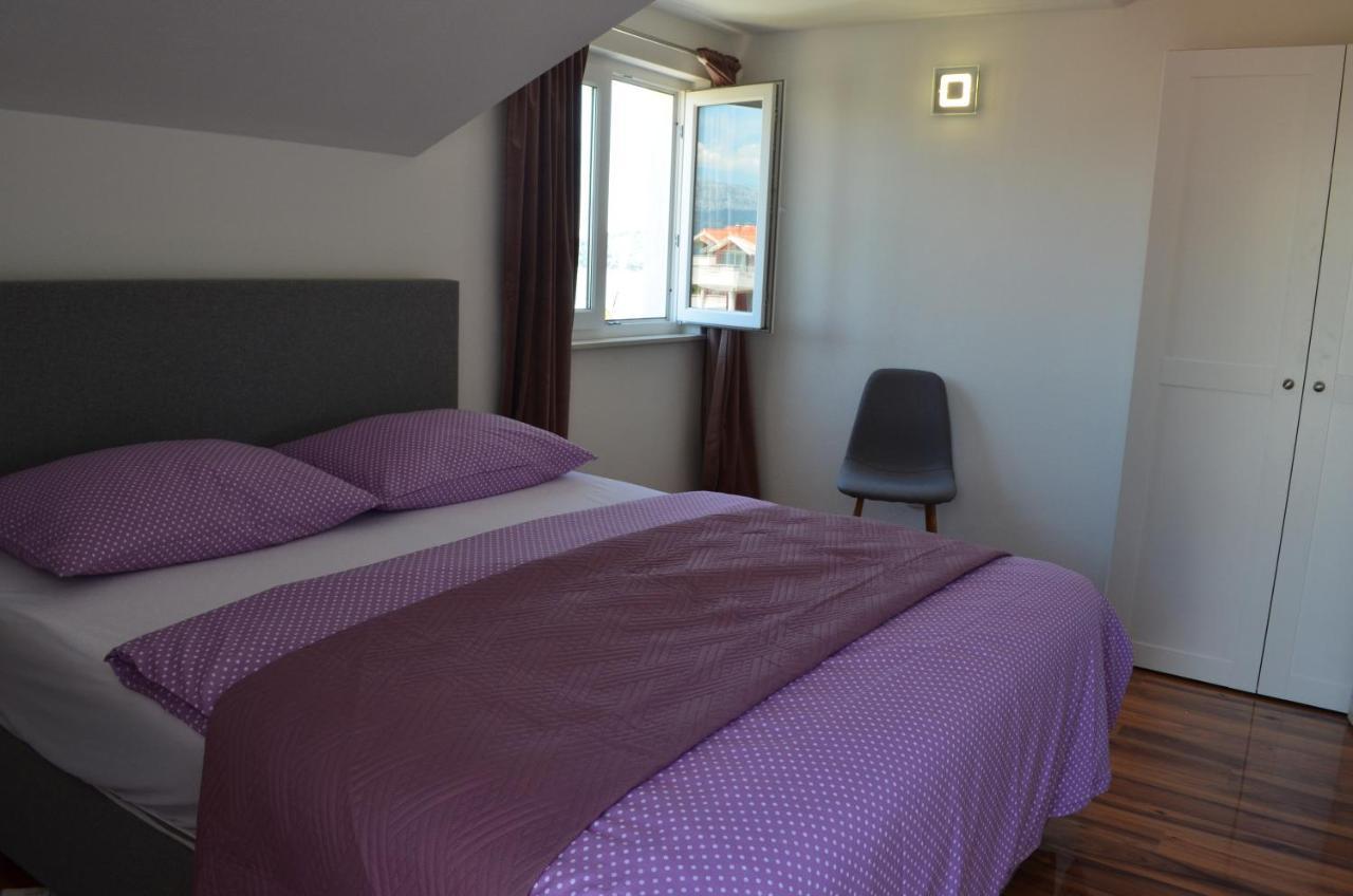 Apartmani Rita Slatine Exteriör bild