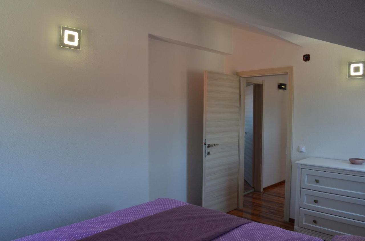 Apartmani Rita Slatine Exteriör bild