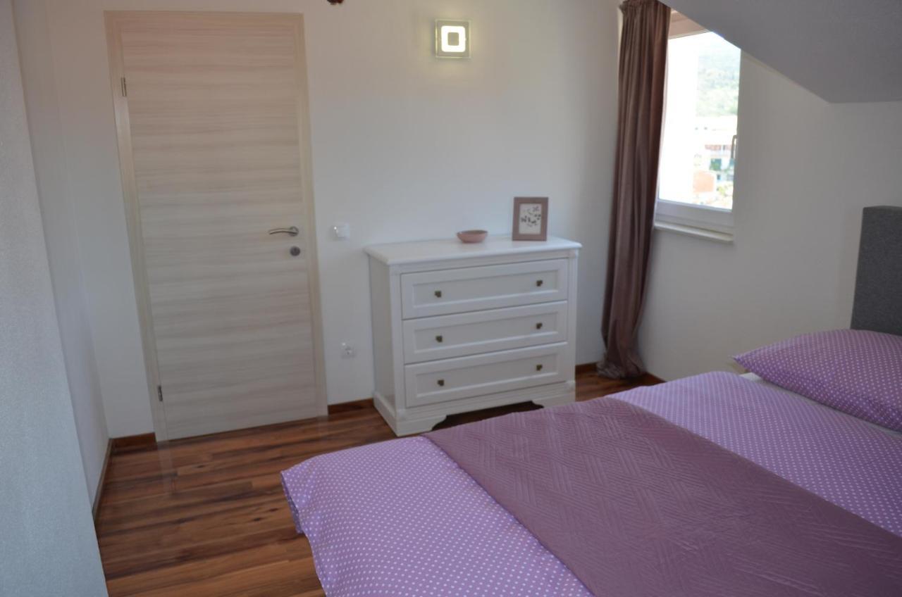 Apartmani Rita Slatine Exteriör bild