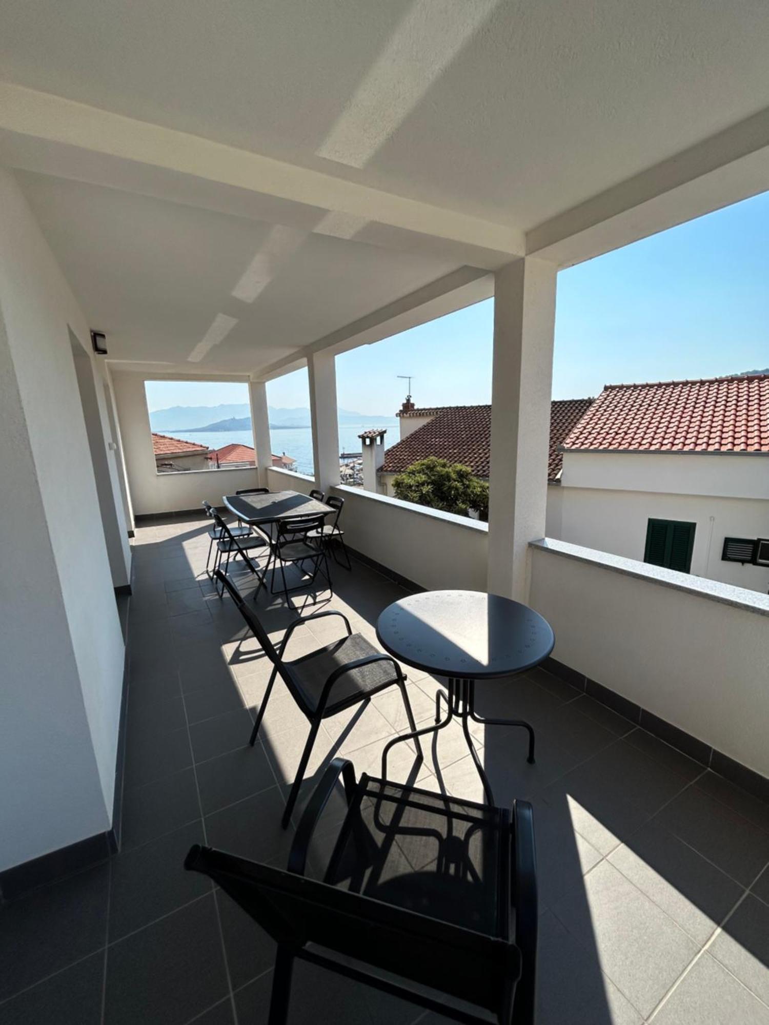 Apartmani Rita Slatine Exteriör bild