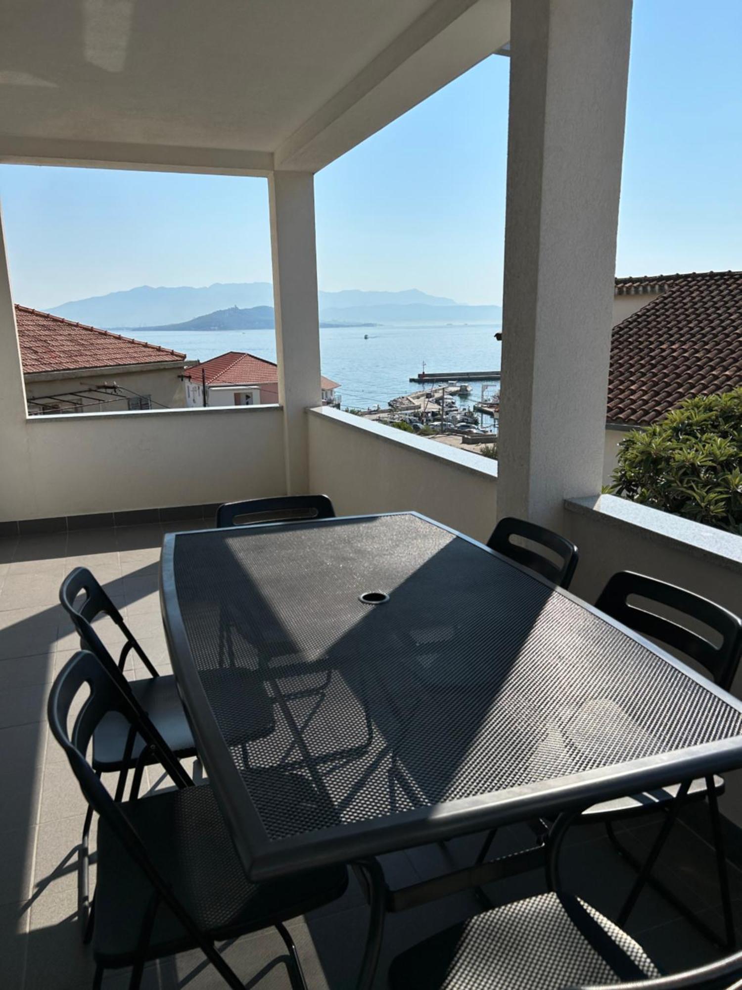 Apartmani Rita Slatine Exteriör bild