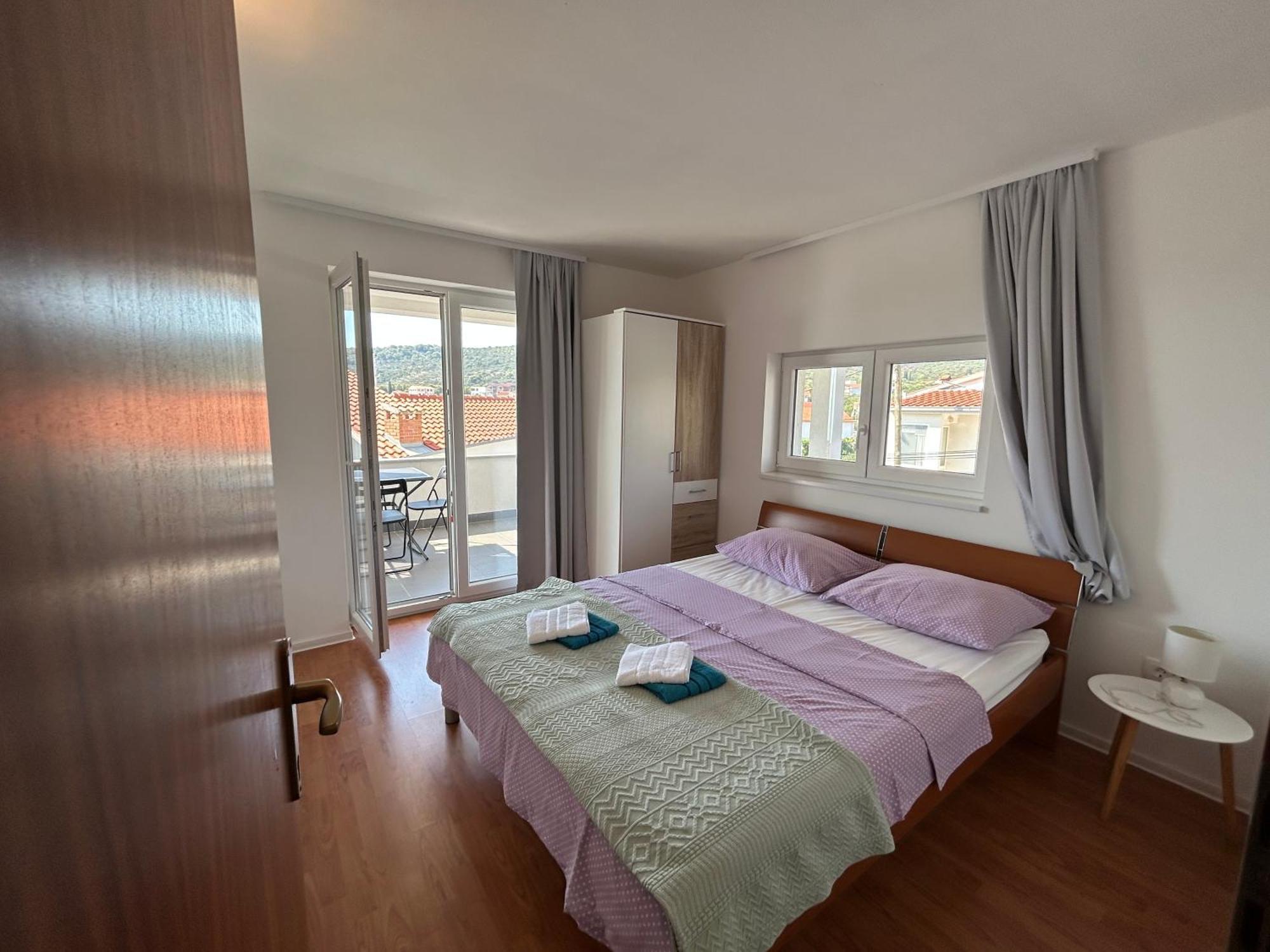 Apartmani Rita Slatine Exteriör bild