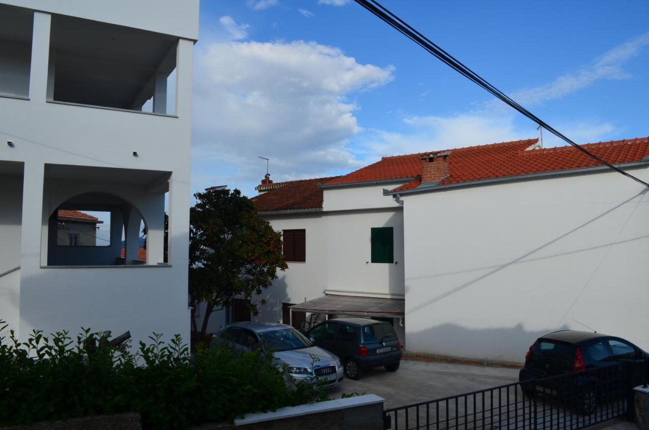 Apartmani Rita Slatine Exteriör bild